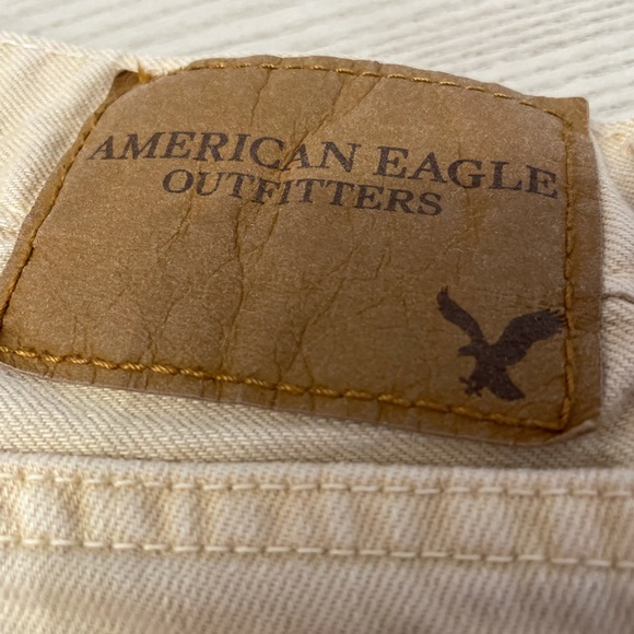 American Eagle Outfitters Khaki Jeans 32-32 - Picture 3 of 10